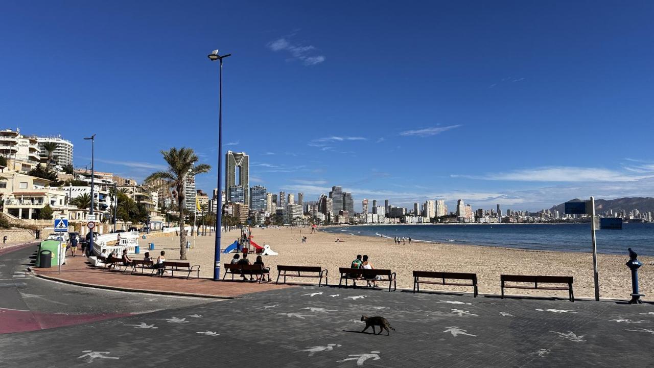 Bungalow Playa Poniente Бенидорм Экстерьер фото